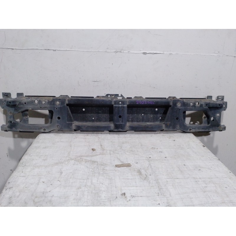 Recambio de refuerzo paragolpes delantero para volkswagen vento (1h2) 1.6 referencia OEM IAM 1H0805551C  