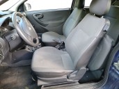 opel corsa c (x01) del año 2002