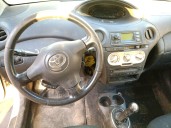 toyota yaris (_p1_) del año 2004