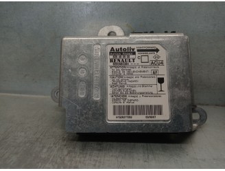 Replacement airbag control unit for Renault Megane II (BM0/1_, CM0/1_) 1.9 dCi OEM IAM reference 8200682384 605489900 AUTOLIV