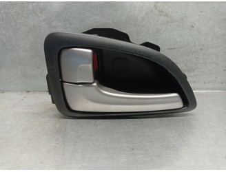 Replacement front left interior door handle for Hyundai ix35 (LM, EL, ELH) 2.0 CRDi 4WD OEM IAM reference 826112S000 