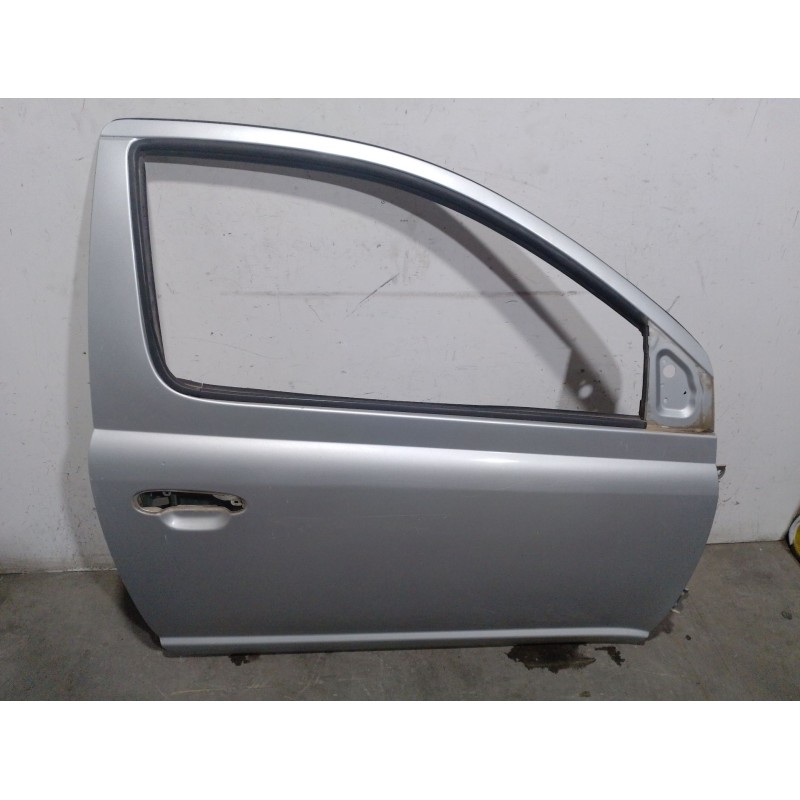 Recambio de puerta delantera derecha para toyota yaris (_p1_) 1.4 d-4d (nlp10_) referencia OEM IAM 6700152021  