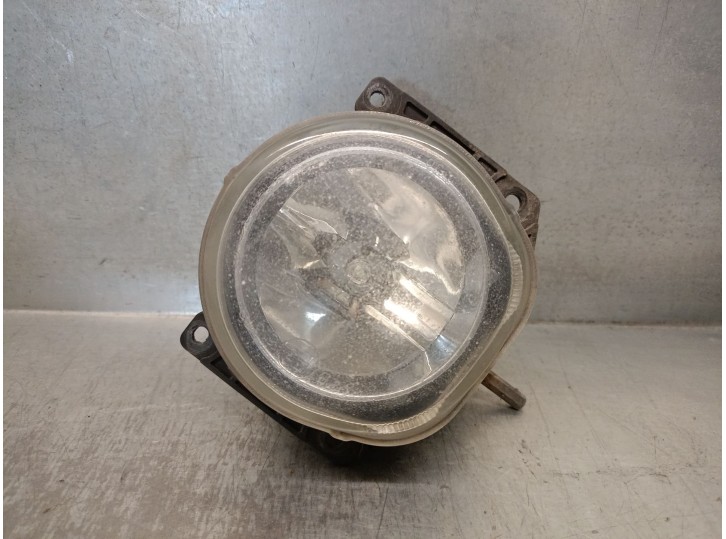 Replacement left fog light for Alfa Romeo 156 (932_) 2.0 16V T.Spark (932A2) OEM IAM reference 60678522 
