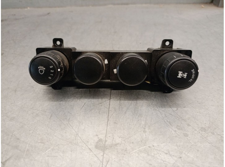 Recambio de mando luces para ssangyong actyon i 2.0 xdi referencia OEM IAM 8530131520 