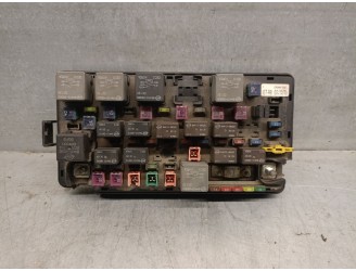 Recambio de caja reles / fusibles para ssangyong actyon i 2.0 xdi referencia OEM IAM AK4376  