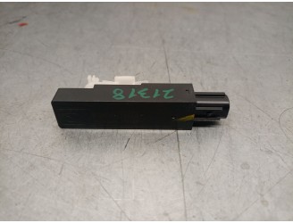Recambio de antena para mazda 3 sedán (bm_, bn_) 2.0 referencia OEM IAM KD45676NXA 