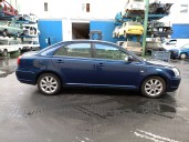 toyota avensis sedán (_t25_) del año 2005