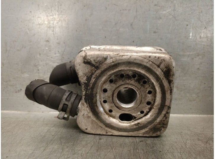 Recambio de enfriador aceite motor para seat ibiza (6l1) 1.9 sdi referencia OEM IAM 028117021L 028117021L 