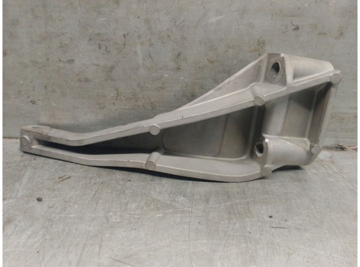 Recambio de soporte motor para ligier js50 0.5 referencia OEM IAM 1412978E 