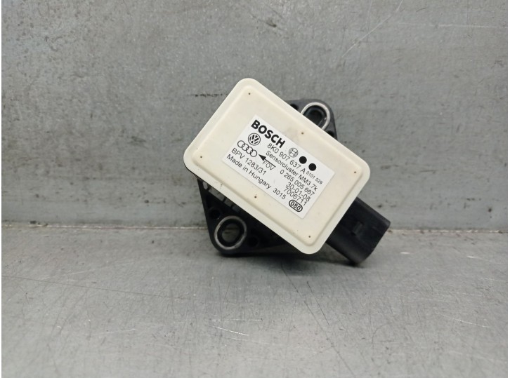 Recambio de modulo electronico para audi a4 b8 (8k2) 2.0 tdi referencia OEM IAM 8K0907637A  0265005667 BOSCH
