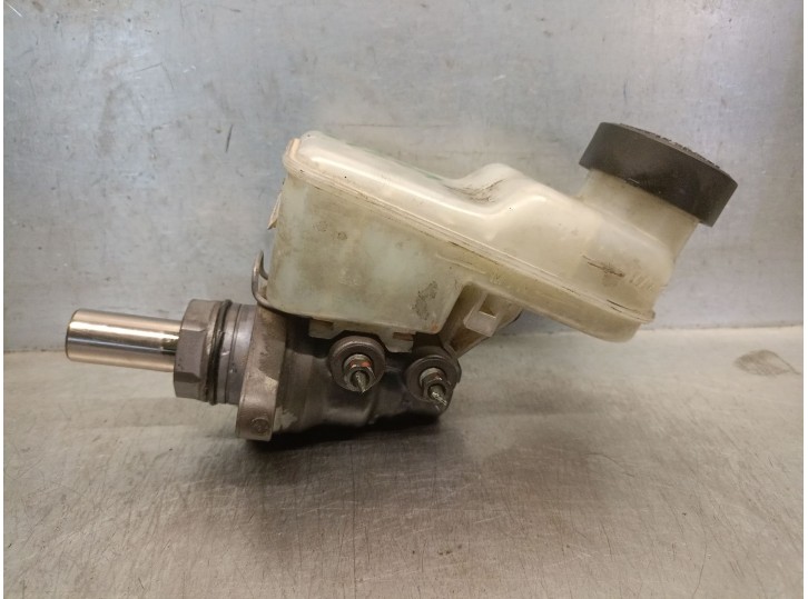 Recambio de bomba freno para toyota yaris (_p1_) 1.4 d-4d (nlp10_) referencia OEM IAM 3142052030 3142052030 JKO