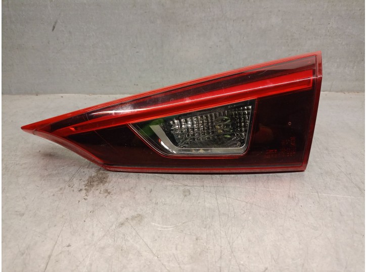 Replacement right rear light for Mazda 3 sedan (bm_, bn_) 2.0 OEM IAM reference GHK1513F0A 