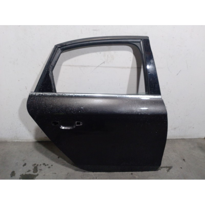 Recambio de puerta trasera derecha para audi a4 b8 (8k2) 2.0 tdi referencia OEM IAM  8K5833052D 