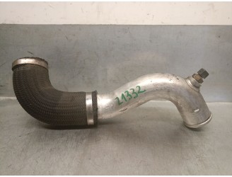 Recambio de tubo intercooler para hyundai ix35 (lm, el, elh) 2.0 crdi 4wd referencia OEM IAM 282562F450 282562F450 - 282642F450 