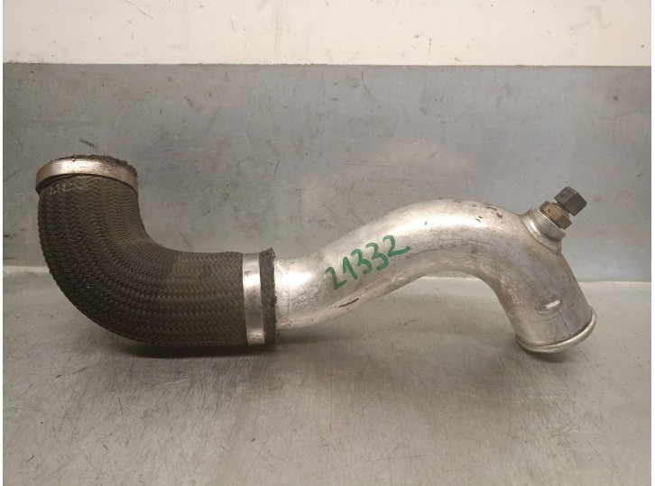 Recambio de tubo intercooler para hyundai ix35 (lm, el, elh) 2.0 crdi 4wd referencia OEM IAM 282562F450 282562F450 - 282642F450 