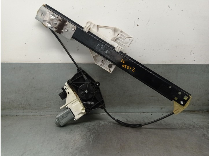 Recambio de elevalunas trasero izquierdo para audi a4 b8 (8k2) 2.0 tdi referencia OEM IAM 8K0959811 BROSE