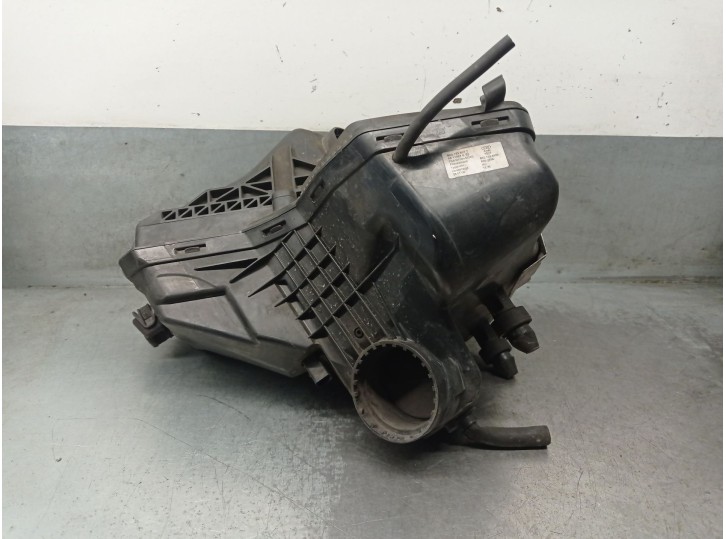 Recambio de carcasa filtro de aire para audi a4 b8 (8k2) 2.0 tdi referencia OEM IAM 8K0133837T 8K0133837BF 4011037E
