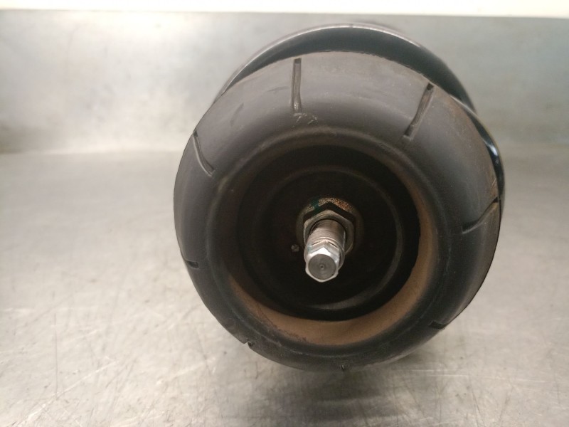 Recambio de amortiguador delantero derecho para chevrolet lacetti (j200) 1.6 referencia OEM IAM 96407820 96407820 