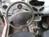 renault twingo ii (cn0_) del año 2010