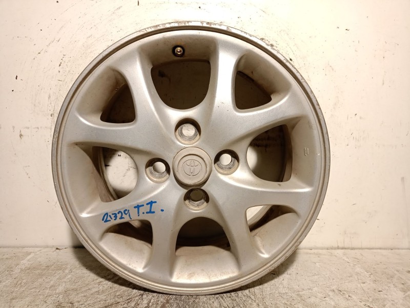 Recambio de llanta para toyota yaris (_p1_) 1.4 d-4d (nlp10_) referencia OEM IAM 4261152040 R14X51/2JJ45DOT 
