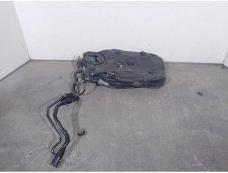 Recambio de deposito combustible para mazda 3 sedán (bm_, bn_) 2.0 referencia OEM IAM BJV742110C BJV742110C 