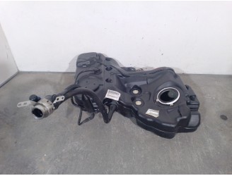 Recambio de deposito combustible para audi a4 b8 (8k2) 2.0 tdi referencia OEM IAM 3K0201085 8K0201055Q 