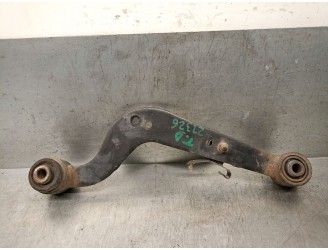 Recambio de brazo suspension superior trasero derecho para toyota rav 4 iii (_a3_) 2.2 d 4wd (ala30_) referencia OEM IAM 4877042