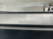 Recambio de guantera para toyota yaris (_p21_, _pa1_, _ph1_) 1.5 hybrid (mxph10) referencia OEM IAM 55550K0030 55550K0030C0 5555