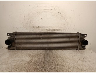 Recambio de intercooler para renault master ii furgoneta (fd) 2.5 dci 120 referencia OEM IAM 7701043695 867658F VALEO