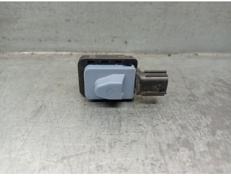 Recambio de sensor airbag para toyota yaris (_p21_, _pa1_, _ph1_) 1.5 hybrid (mxph10) referencia OEM IAM 8983A0D010  DENSO