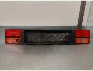 Recambio de piloto trasero central para volkswagen vento (1h2) 1.6 referencia OEM IAM 1H5853481 