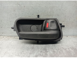 Recambio de maneta interior trasera derecha para toyota yaris (_p21_, _pa1_, _ph1_) 1.5 hybrid (mxph10) referencia OEM IAM 69205