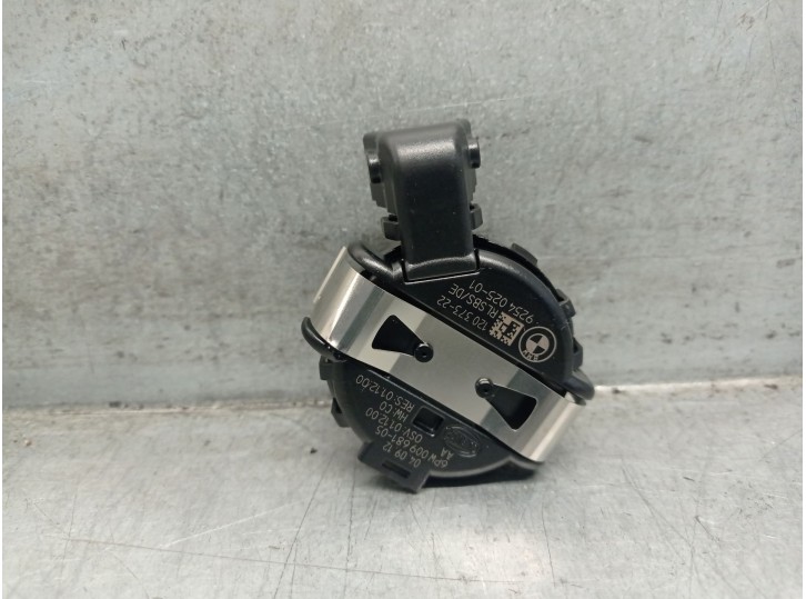 Recambio de sensor lluvia para bmw x5 (e70) xdrive 30 d referencia OEM IAM 925402501 6PW009681 HELLA