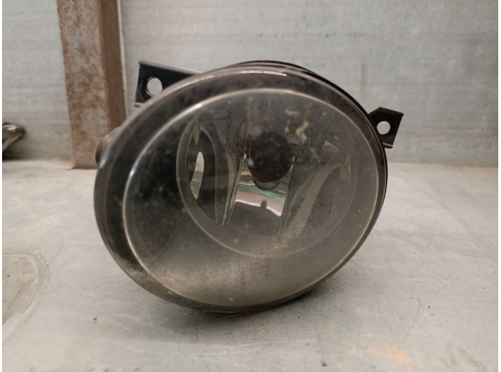 Replacement left fog light for Volkswagen Golf V (1K1) 1.4 TSI OEM IAM reference 1T0941699D HELLA
