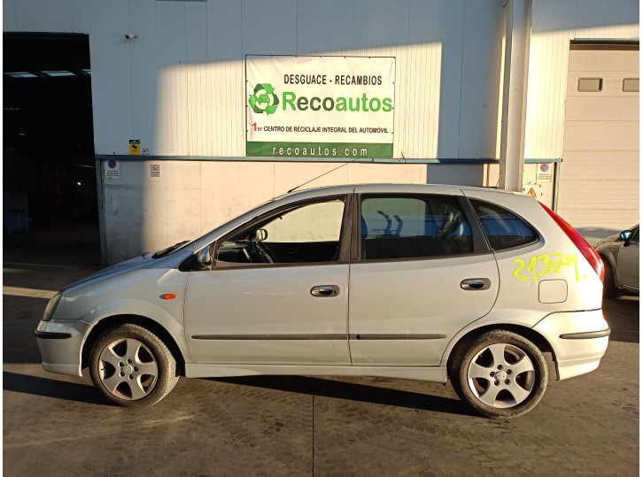 nissan almera tino (v10) del año 2005