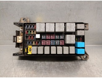 Recambio de caja reles / fusibles para kia carnival ii (gq) 2.9 crdi referencia OEM IAM 0K53H66760 