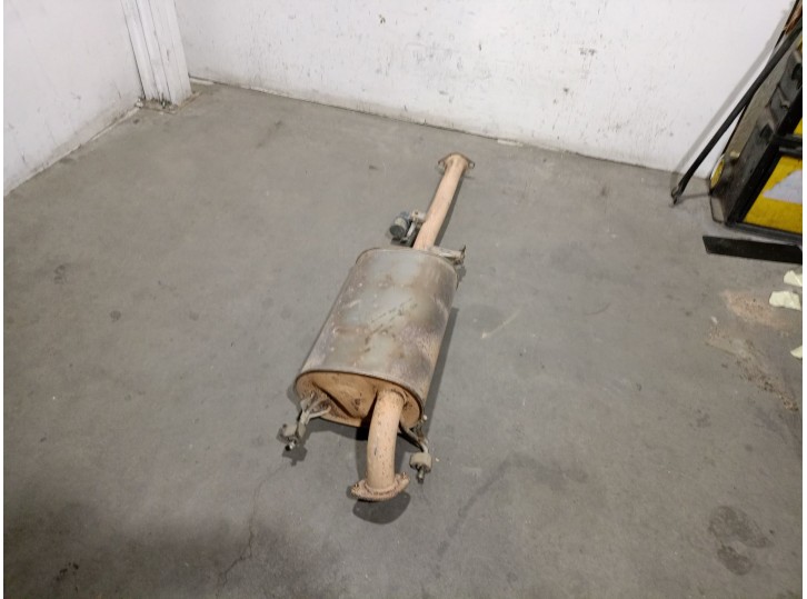 Recambio de tubo escape central para toyota land cruiser (j15) 3.0 turbodiesel cat referencia OEM IAM 13016 1742030250 