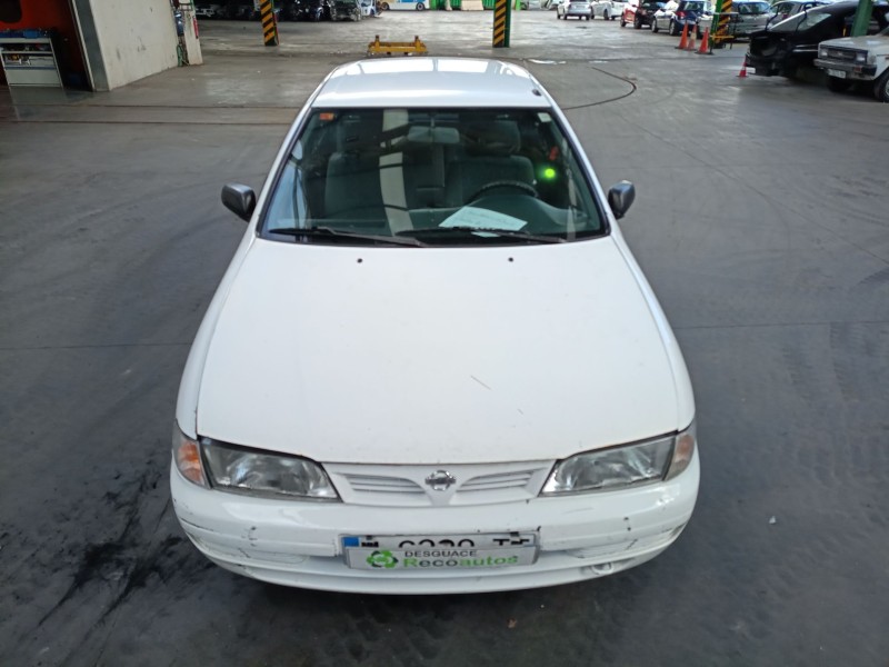 nissan almera i hatchback (n15) del año 1996