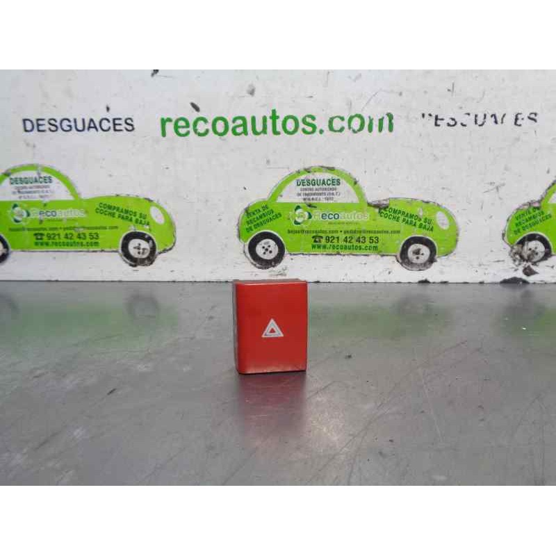 Recambio de warning para renault maxity 2.5 diesel referencia OEM IAM 5001870495  