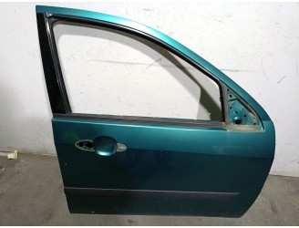 Recambio de puerta delantera derecha para ford focus i sedán (dfw) 2.0 16v referencia OEM IAM 1132675 