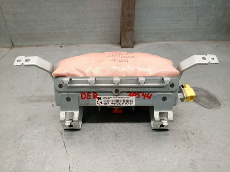 Recambio de airbag delantero derecho para toyota land cruiser (j15) 3.0 turbodiesel cat referencia OEM IAM 7396060200  