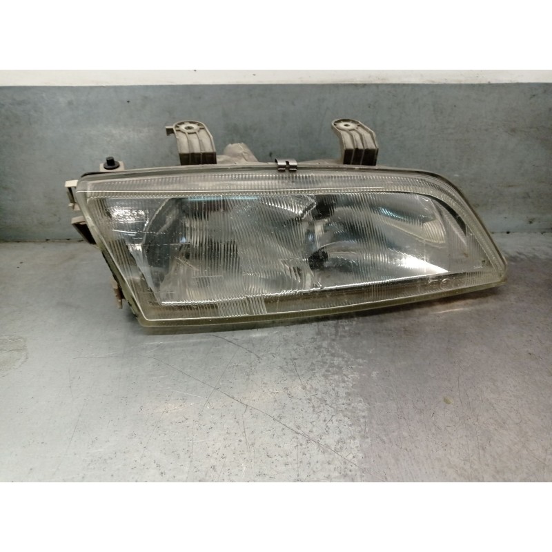 Recambio de faro derecho para nissan primera (p11) 1.6 16v referencia OEM IAM 260109F125 260109F125 