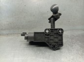 Recambio de motor elevalunas trasero izquierdo para kia carnival / grand carnival iii (vq) 2.2 crdi referencia OEM IAM 878704D01