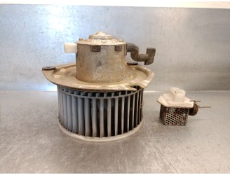 Recambio de motor calefaccion para nissan terrano (wd21) 2.7 td referencia OEM IAM 2722001G03 2722001G03 