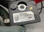 Recambio de antena para jaguar xf i (x250) 3.0 d referencia OEM IAM 8X2318K891AA 130110