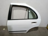 Recambio de puerta trasera izquierda para nissan almera i hatchback (n15) 1.6 referencia OEM IAM 821012N335 821010N835 