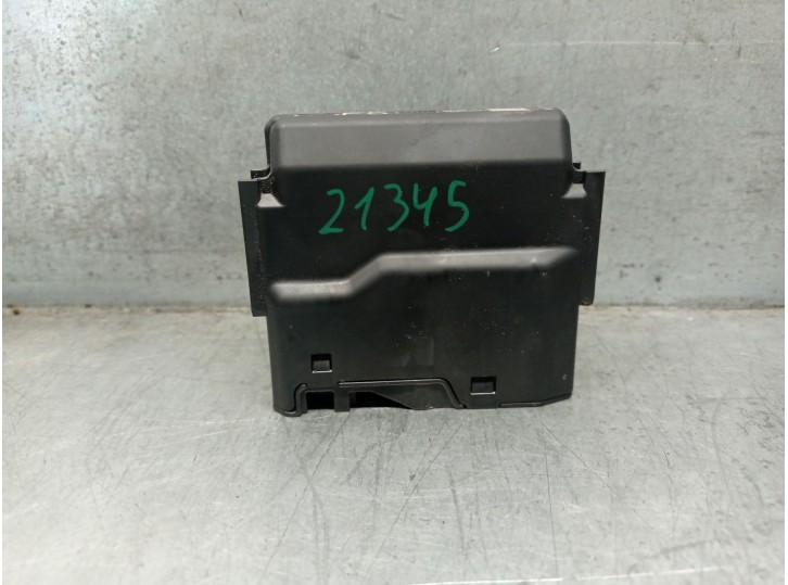 Recambio de modulo electronico para toyota yaris (_p21_, _pa1_, _ph1_) 1.5 hybrid (mxph10) referencia OEM IAM 82644K0100  381000