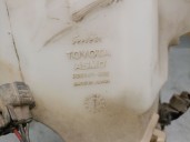 Recambio de deposito limpia para toyota land cruiser (j15) 3.0 turbodiesel cat referencia OEM IAM 860141893 8531560390 