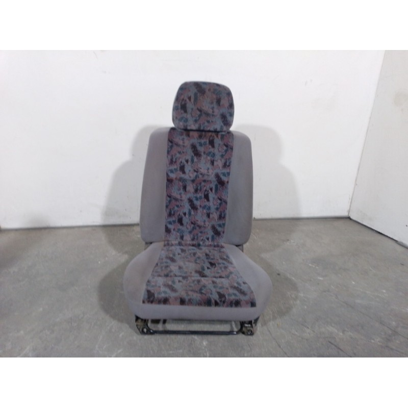 Recambio de asiento delantero izquierdo para nissan primera (p11) 1.6 16v referencia OEM IAM 873009F002 873009F002 