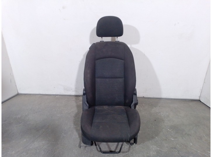 Recambio de asiento delantero derecho para mazda 2 (dy) 1.4 cd referencia OEM IAM DD1088139 DD1088139 